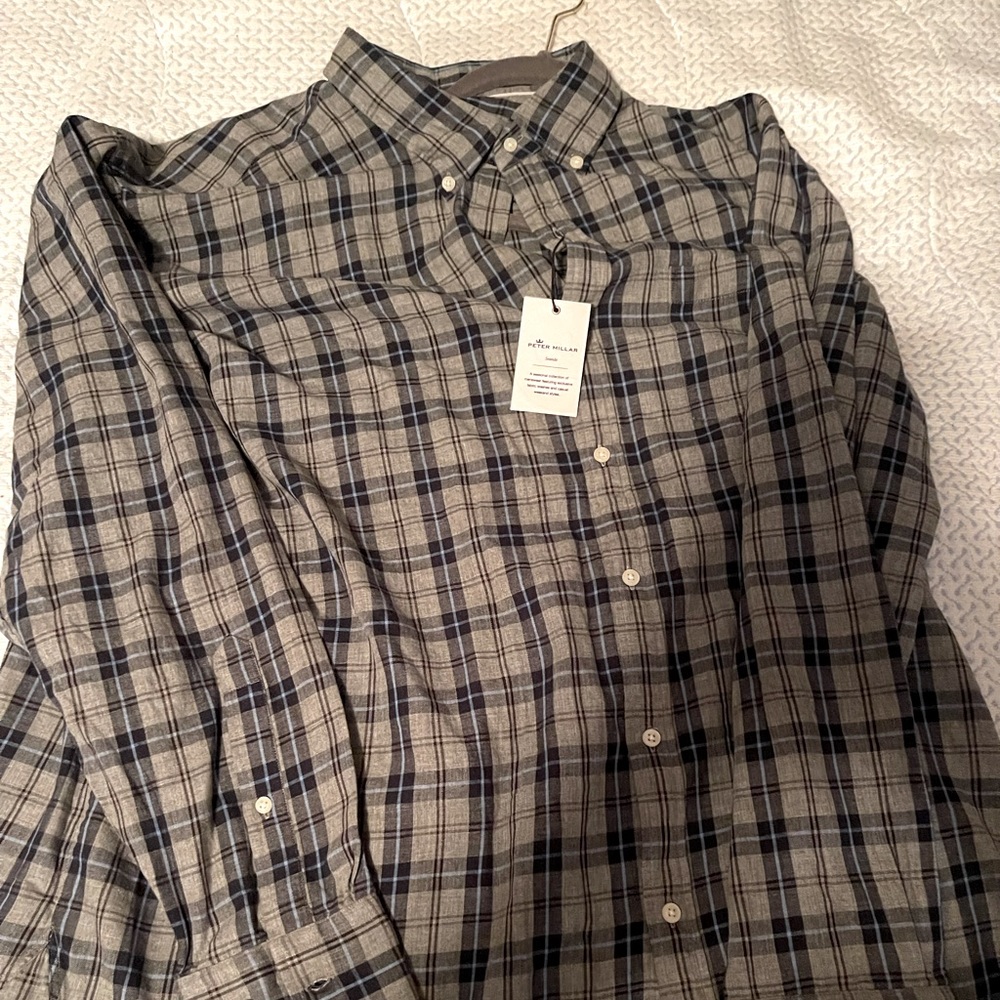 Fashionable 2XL button down shirt for the big and tall man. (New with tag)